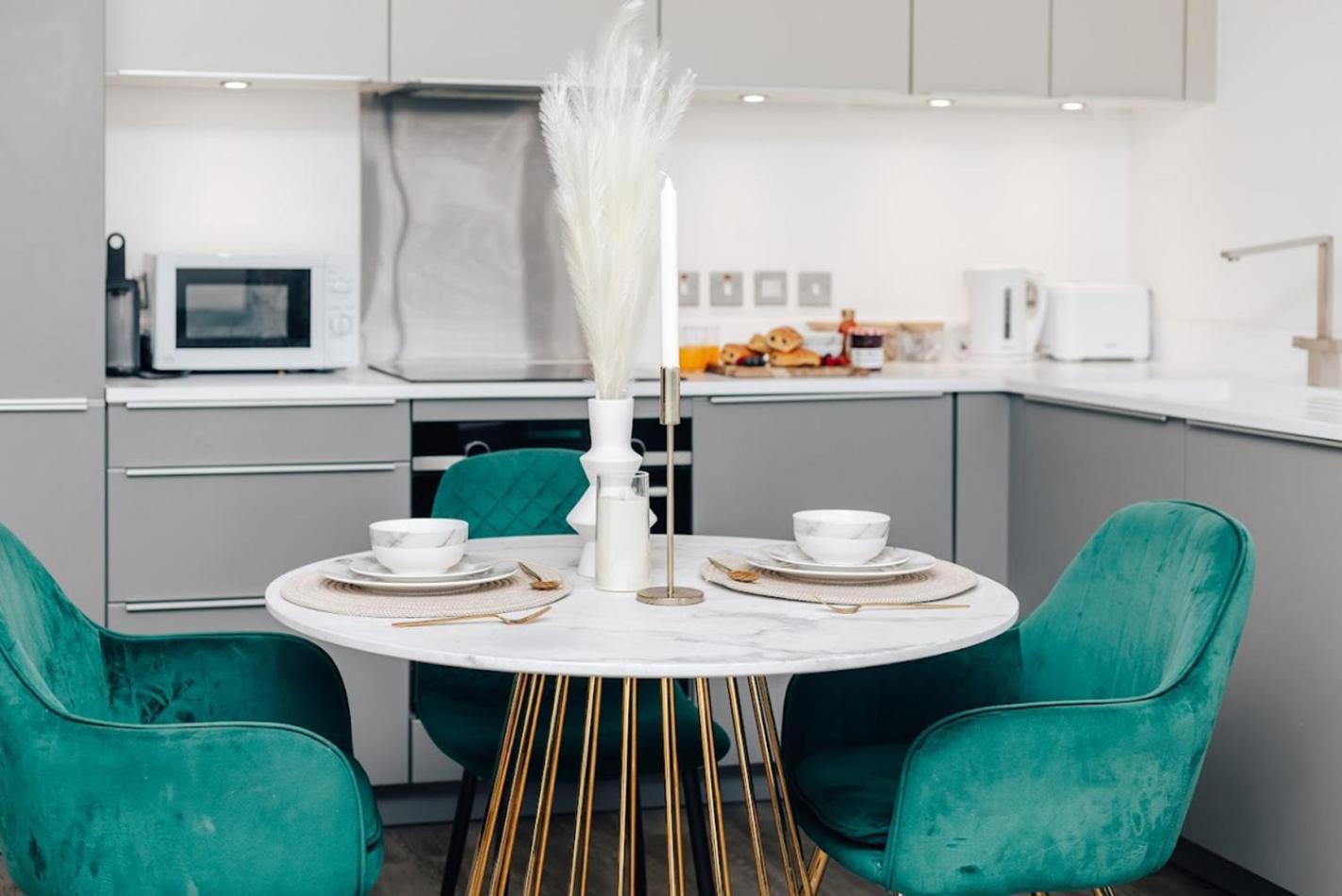 Luxury 2 Bedroom Apartment, Broad Street Birmingham Buitenkant foto