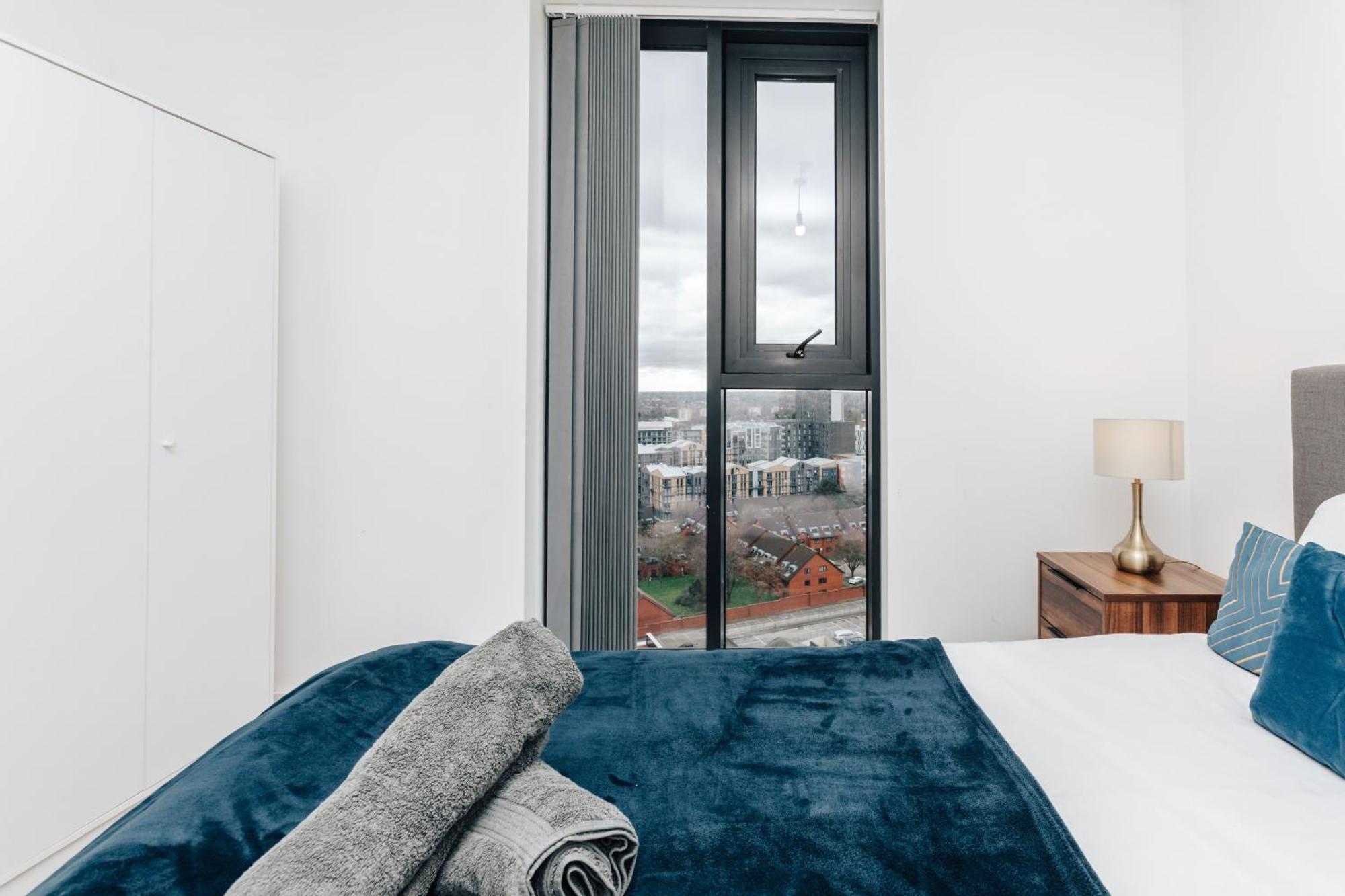 Luxury 2 Bedroom Apartment, Broad Street Birmingham Buitenkant foto